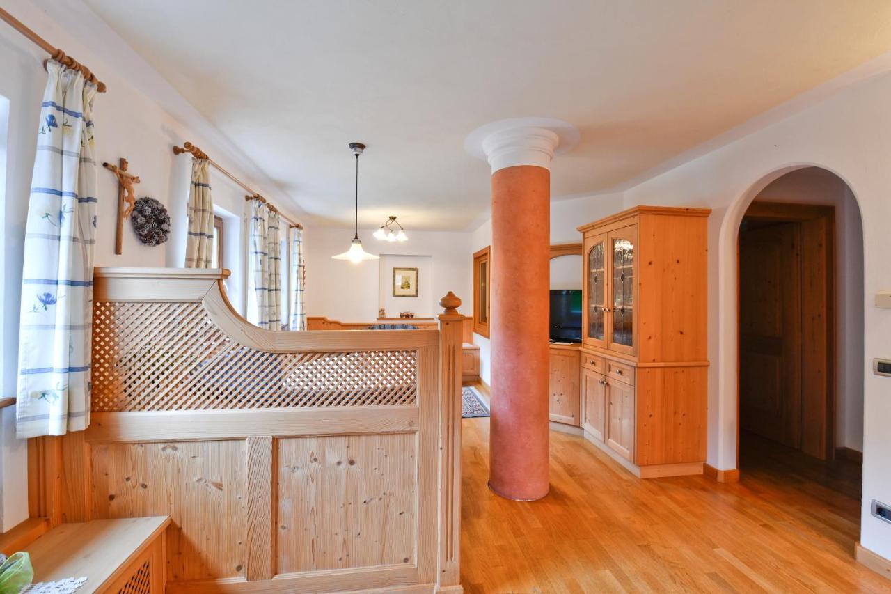 Appartement Ciasa Mirio' à La Valle Extérieur photo
