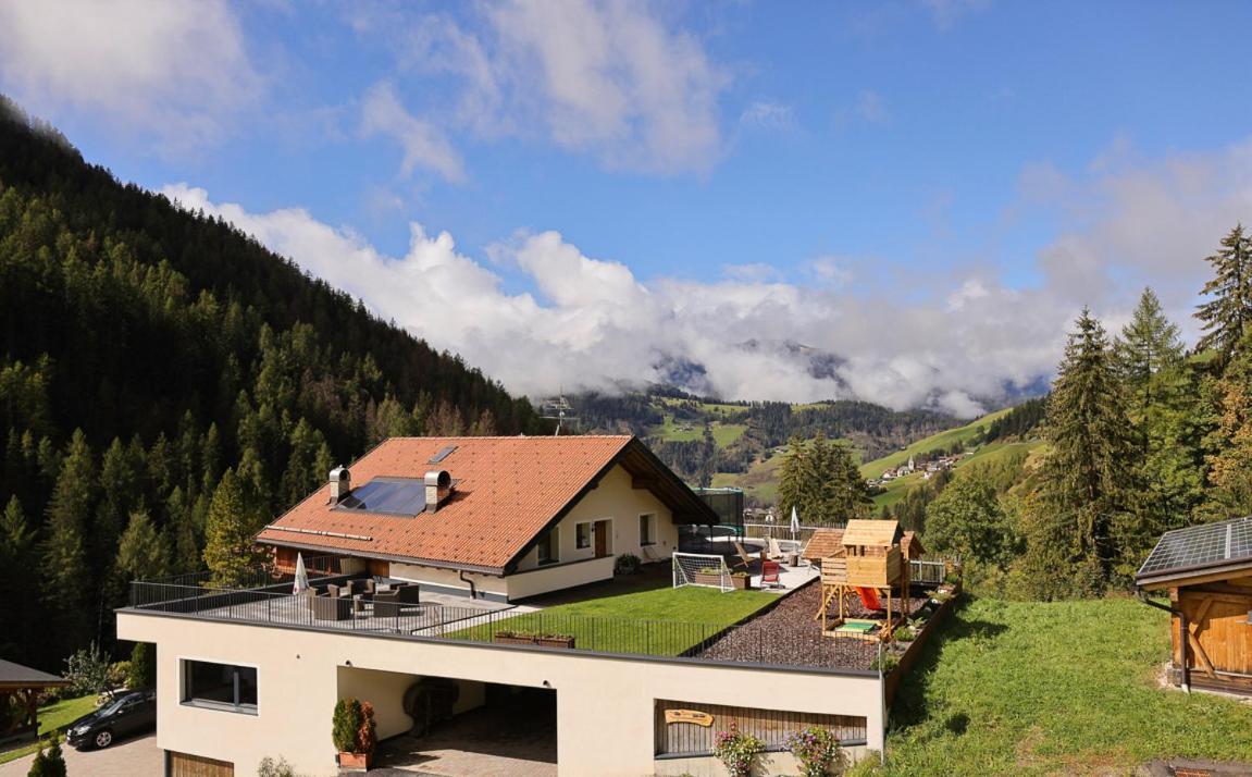 Appartement Ciasa Mirio' à La Valle Extérieur photo