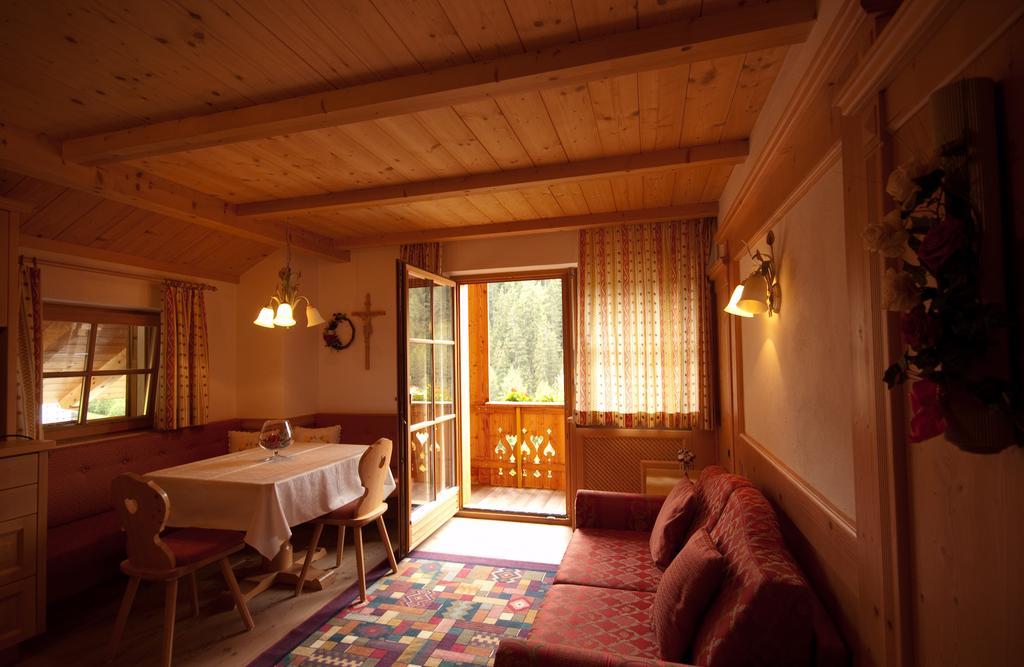 Appartement Ciasa Mirio' à La Valle Chambre photo