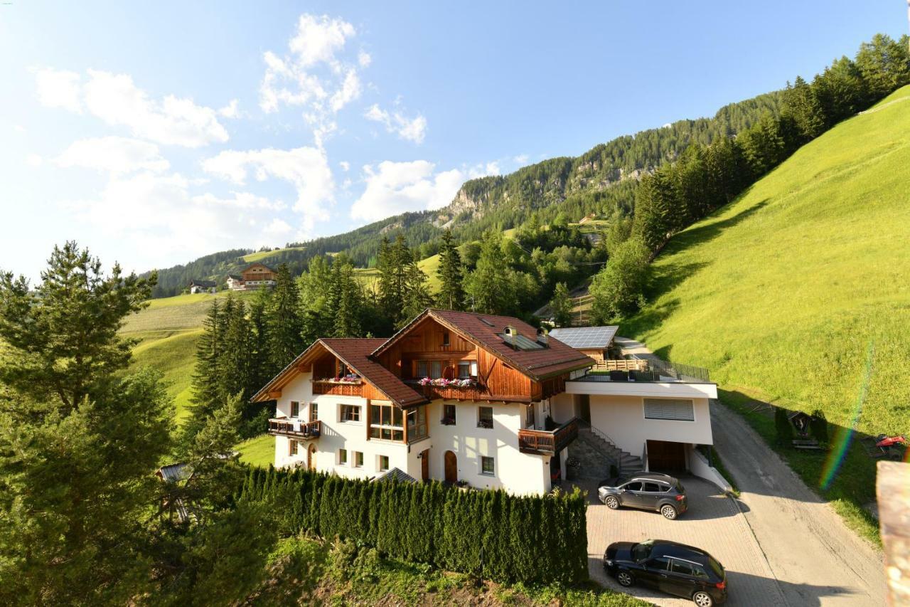 Appartement Ciasa Mirio' à La Valle Extérieur photo